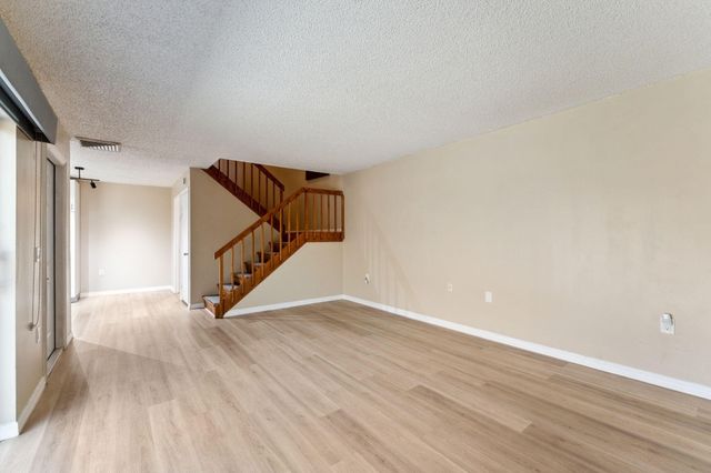 2508 25th Lane, Palm Beach Gardens, FL 33418