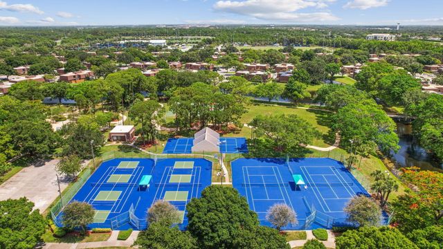 2508 25th Lane, Palm Beach Gardens, FL 33418