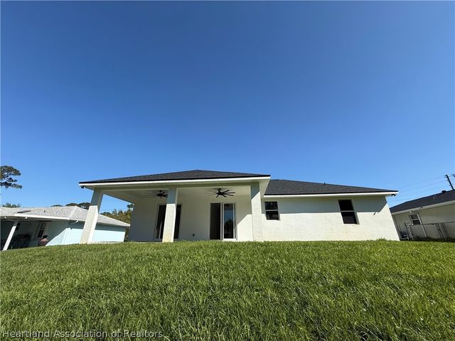 104 Lavender Avenue, Lake Placid, FL 33852