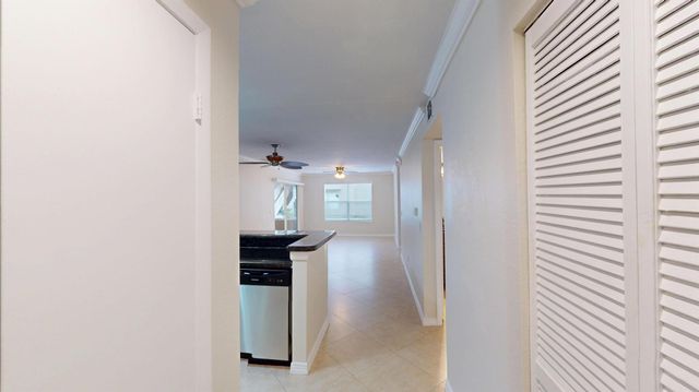1825 Palm Cove Boulevard 109, Delray Beach, FL 33445