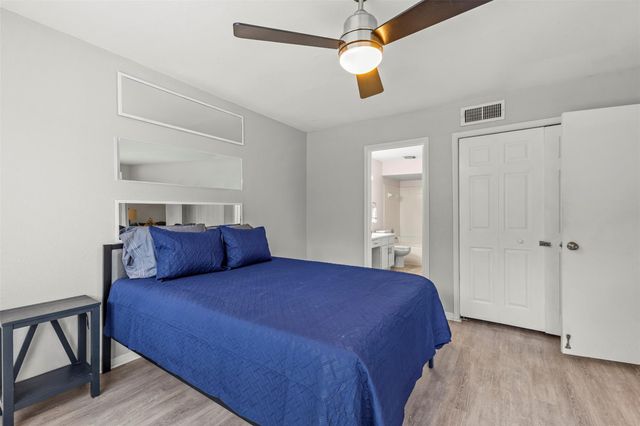 2450 Wickersham LN 1606, Austin, TX 78741