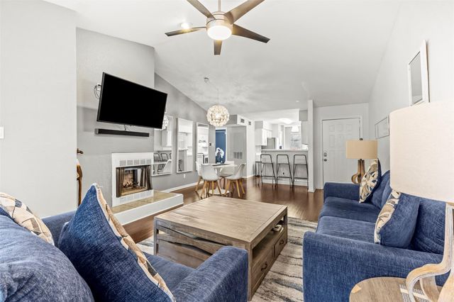 2450 Wickersham LN 1606, Austin, TX 78741