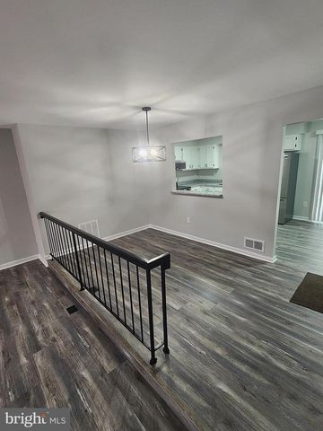 848 LAKE SHORE DR, Bowie, MD 20721