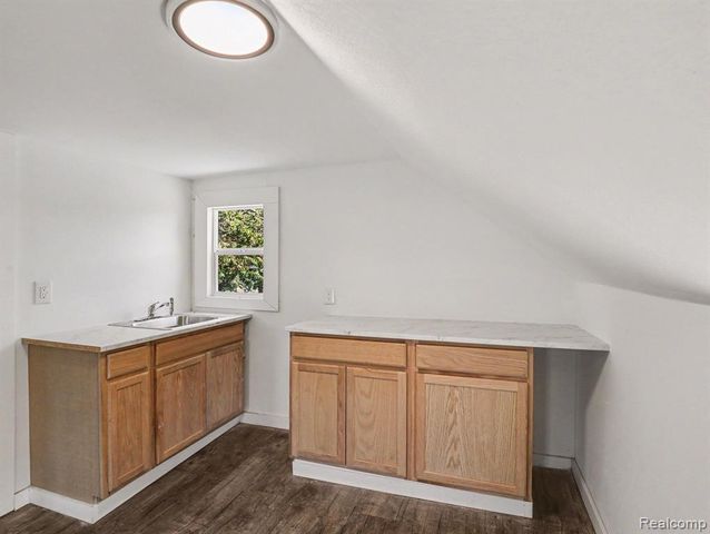 1123 E 1st Street, Monroe, MI 48161