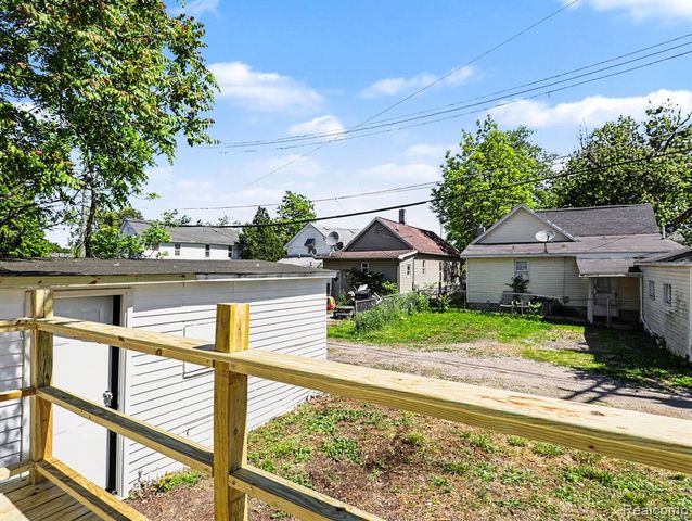 1123 E 1st Street, Monroe, MI 48161