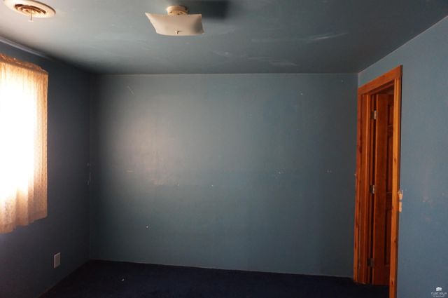 607 3200 Avenue, Abilene, KS 67410