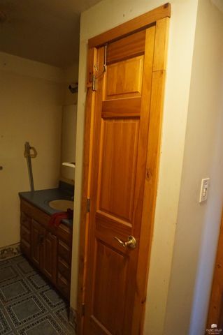 607 3200 Avenue, Abilene, KS 67410