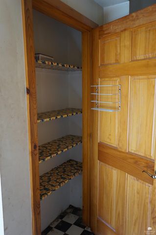 607 3200 Avenue, Abilene, KS 67410