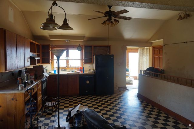 607 3200 Avenue, Abilene, KS 67410