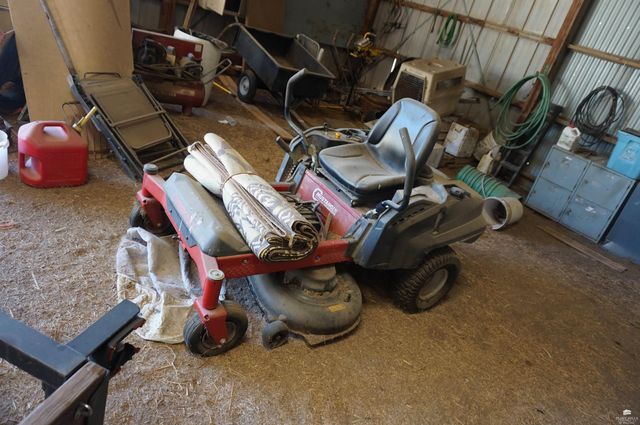 607 3200 Avenue, Abilene, KS 67410