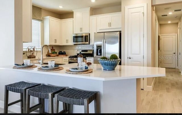 7483 MOONBEAM AVENUE, Sarasota, FL 34241