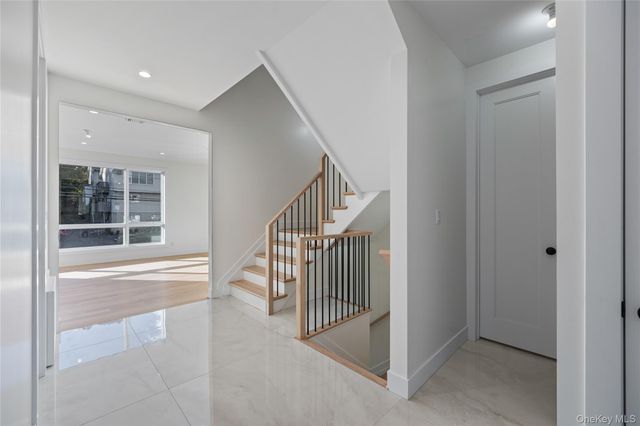 352 Blauvelt Road 203, Monsey, NY 10952