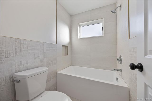 352 Blauvelt Road 203, Monsey, NY 10952