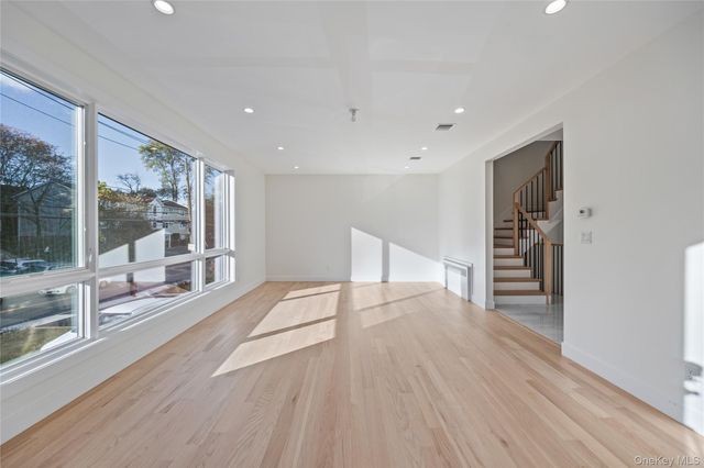 352 Blauvelt Road 203, Monsey, NY 10952