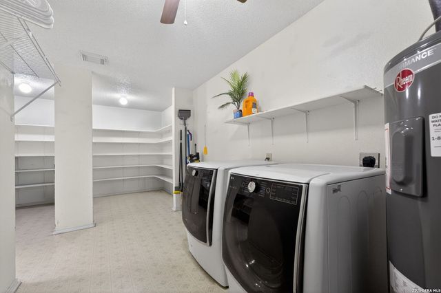 9718 ALEXA PL, San Antonio, TX 78251