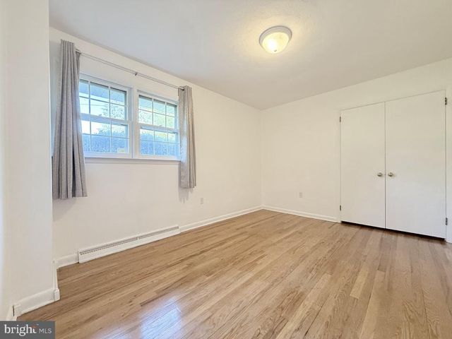 1589 HOLLYWOOD PKWY, York, PA 17403