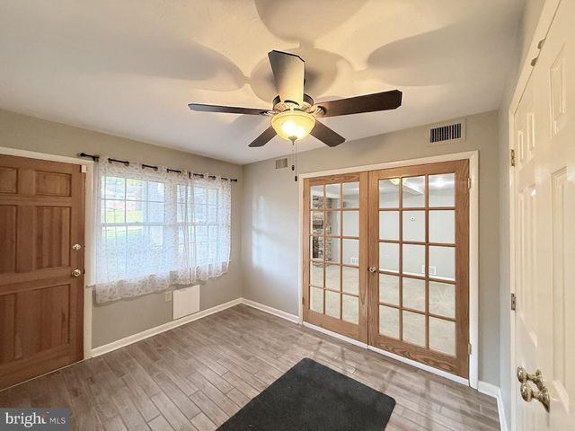 1589 HOLLYWOOD PKWY, York, PA 17403