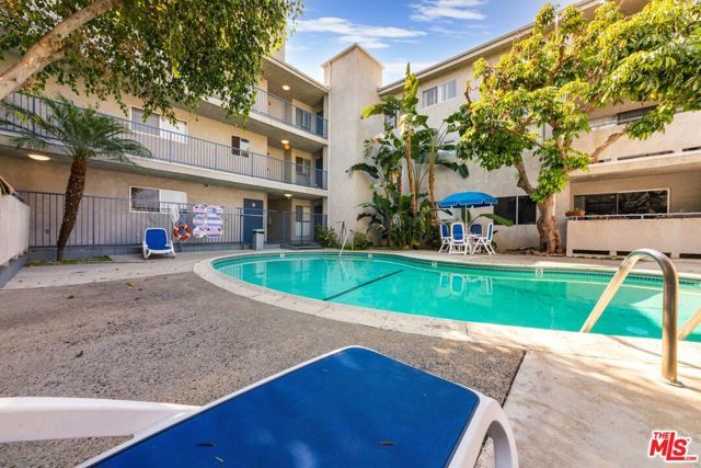 13951 Moorpark Street, Sherman Oaks (los Angeles), CA 91423