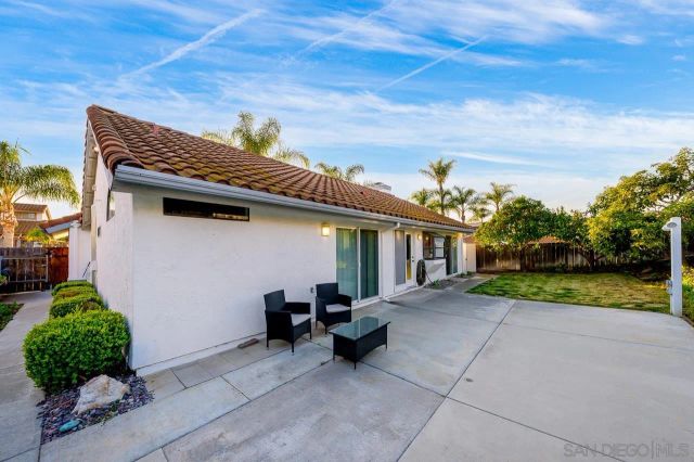 1018 Bridle Path Way, Oceanside, CA 92057