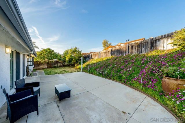 1018 Bridle Path Way, Oceanside, CA 92057