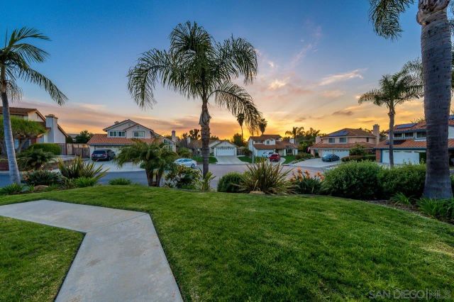 1018 Bridle Path Way, Oceanside, CA 92057