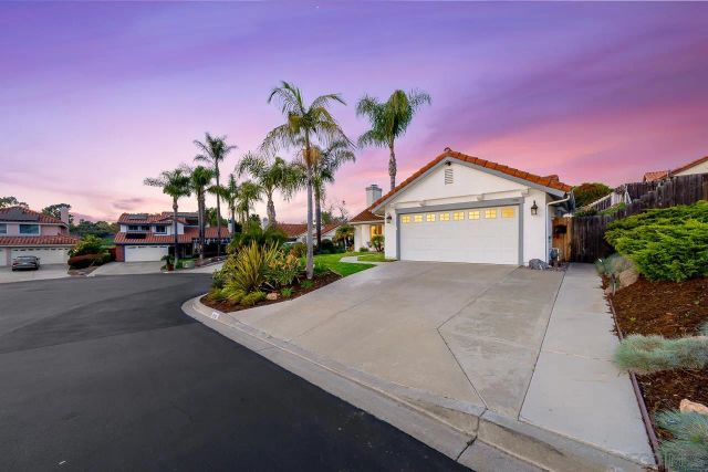 1018 Bridle Path Way, Oceanside, CA 92057