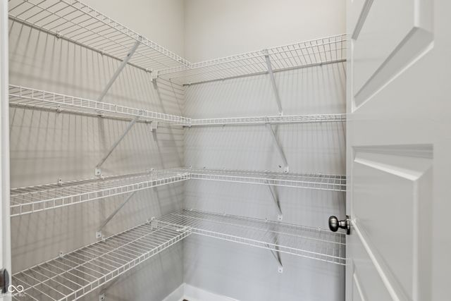 3546 Merchmont Road, Bargersville, IN 46106
