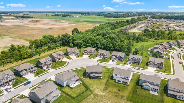 3546 Merchmont Road, Bargersville, IN 46106