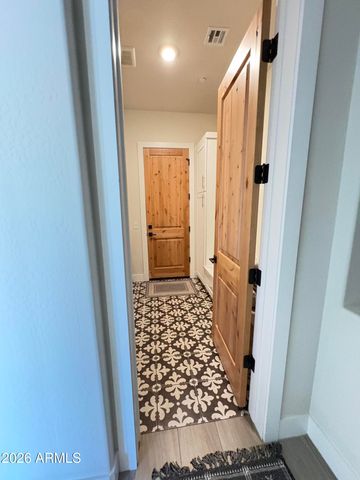 6896 E LOMAS VERDES Drive, Scottsdale, AZ 85266