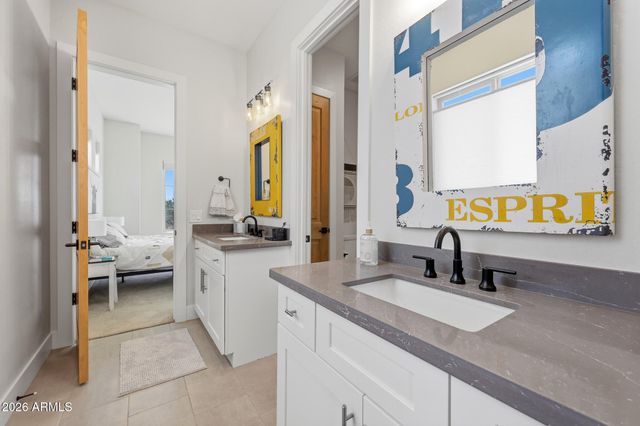 6896 E LOMAS VERDES Drive, Scottsdale, AZ 85266