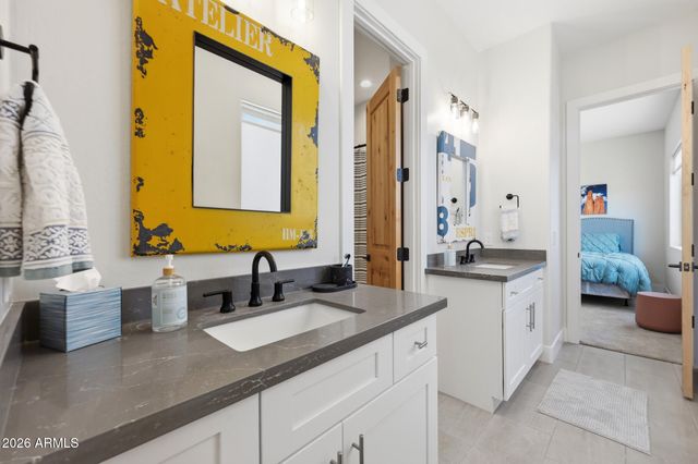 6896 E LOMAS VERDES Drive, Scottsdale, AZ 85266
