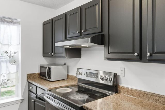 450 Ash Street, Lexington, KY 40508