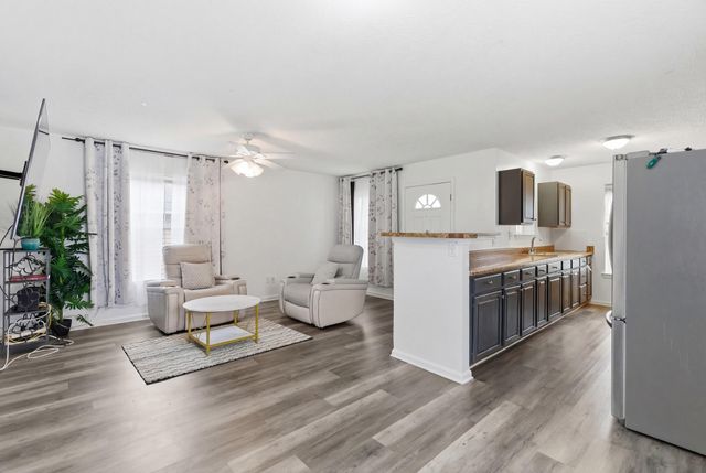 450 Ash Street, Lexington, KY 40508