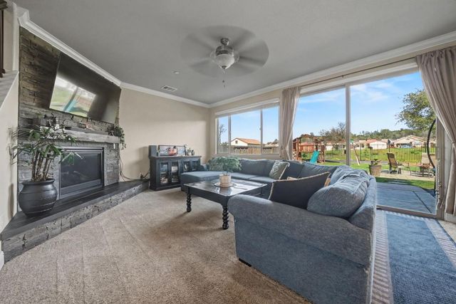 514 Lupine Dr, Ione, CA 95640