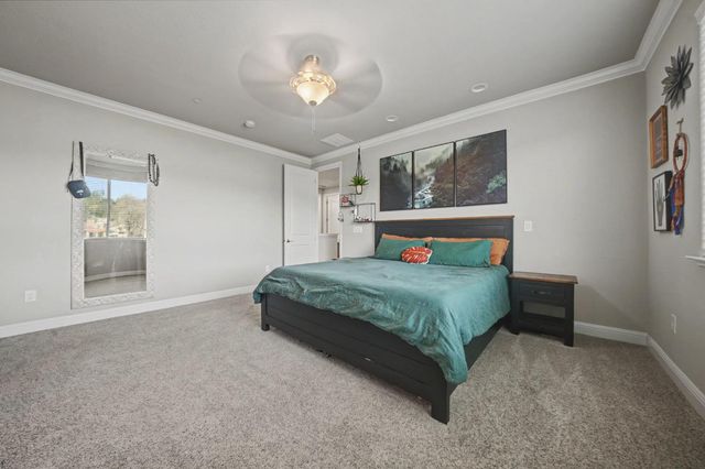 514 Lupine Dr, Ione, CA 95640