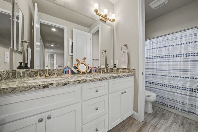 514 Lupine Dr, Ione, CA 95640