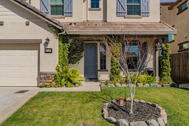 514 Lupine Dr, Ione, CA 95640