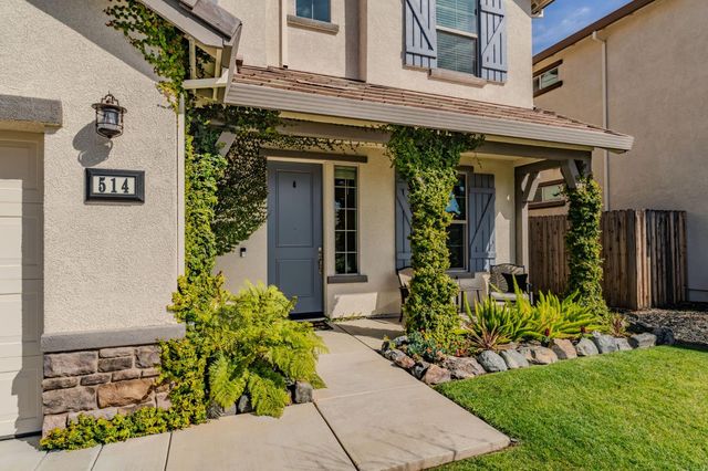 514 Lupine Dr, Ione, CA 95640