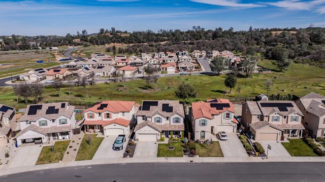 514 Lupine Dr, Ione, CA 95640