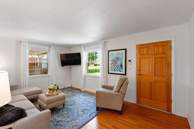 2219 Berrywood Rd, Nashville, TN 37216