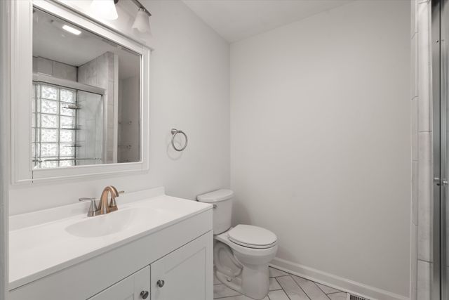 2219 Berrywood Rd, Nashville, TN 37216