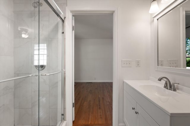 2219 Berrywood Rd, Nashville, TN 37216