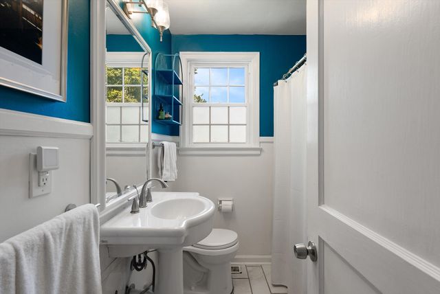 2219 Berrywood Rd, Nashville, TN 37216