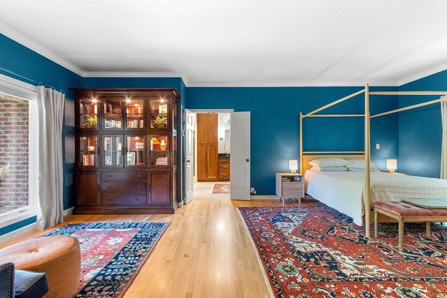 2490 DEERPATH DRIVE, Green Bay, WI 54302