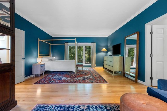 2490 DEERPATH DRIVE, Green Bay, WI 54302