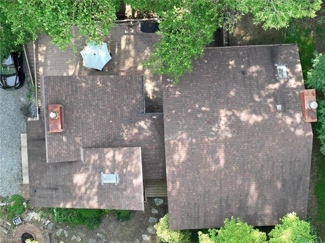 689 Barker Road, Winston-salem, NC 27107