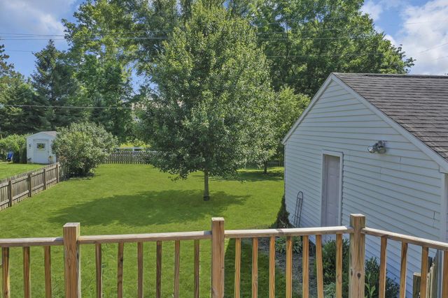 153 E Waterloo Street, Canal Winchester, OH 43110