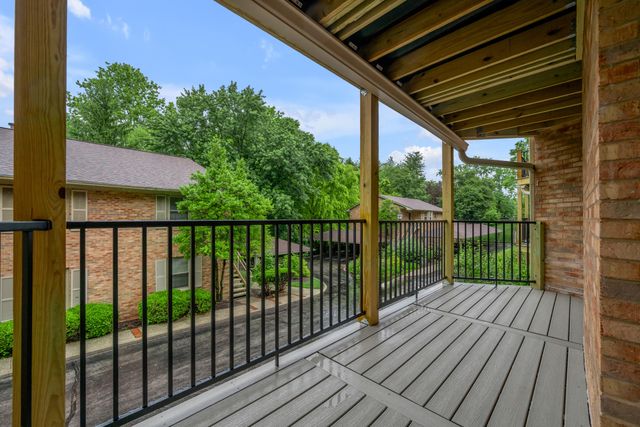 1167 Turkey Foot Road 5, Lexington, KY 40502