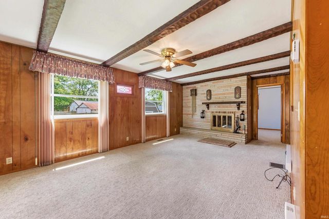 5028 S Old State Road 67, Muncie, IN 47302