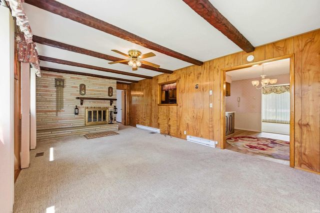 5028 S Old State Road 67, Muncie, IN 47302